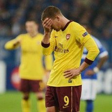 Podolski Perpanjang Daftar Cedera Arsenal