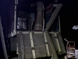 Hiruk-pikuk Malam Pindahan Andi Mallarangeng dari Rumah Dinasnya