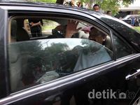 Andi Mallarangeng Tinggalkan Rumah Dinas