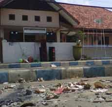 Massa Pendukung Imam-Zain Ancam Blokir Suramadu & Pelabuhan Kamal