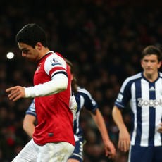 Dua Penalti Arteta Menangkan Arsenal