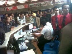 Pesawat Delay 4 Jam, Sriwijaya Bayar Kerugian Penumpang di Bandara Soetta