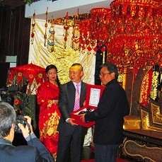 Slurupp...Nikmatnya Masakan di Restoran Padang Pertama di Beijing