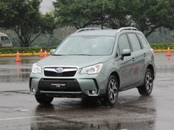 Kesan Pertama Menjajal Mobil Anti-stres Subaru Forester 
