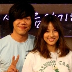 Lee Hyori Duet Bareng Pacar untuk Konser Amal