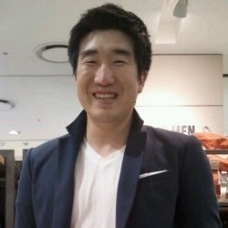 Yoo Jae Suk & Kim Jong Kook Meriahkan Pernikahan VJ Kwon Ryeol