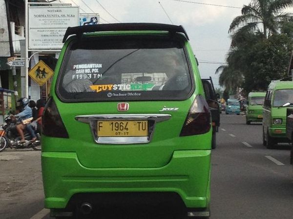 Angkot Honda Jazz