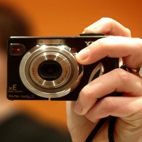 Sony Kembangkan Sensor Pendeteksi Jerawat