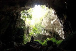 Misteri Gua Kontilola: Kerajaan Kelelawar dan Lukisan Alien