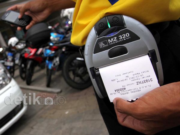Jakarta Terapkan Tiket Parkir Online
