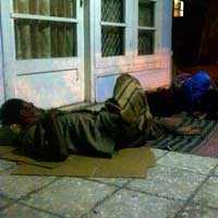 Situasi Terkendali, Warga Sekitar KPUD Bangkalan Bisa Tidur Nyenyak