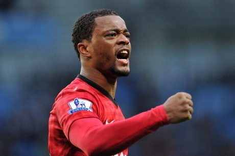 Evra Tersanjung Diminati PSG tapi Bahagia di MU