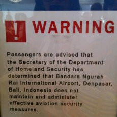 TSA: Poster Bandara Ngurah Rai Tidak Aman di Miami Sudah Kedaluwarsa