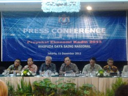 Pengusaha: Tak Cukup Naikkan Harga, Tapi Hapus Subsidi BBM!