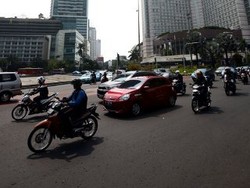 Begini Cara Menyetir Kendaraan di Perkotaan Agar Hemat BBM