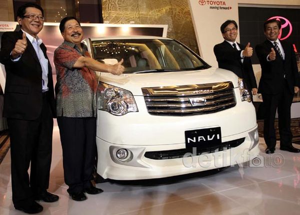 NAV1, Mobil MPV Toyota Terbaru