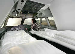 Di Pesawat Ini, Anda Bisa Tidur di Ruang Pilot