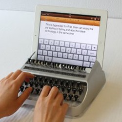 Unik! Perkawinan Gadget Jadul & Moderen