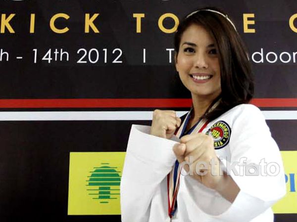 Taekwondo Championship Indonesia Open 2012 Dimulai