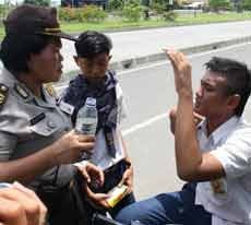 Terjaring Razia Bawa Miras, Tiga Pelajar Menangis