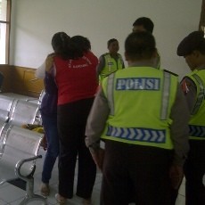 Divonis 7 Tahun Karena Sabu, Staf Protokoler DKI Jakarta Menangis