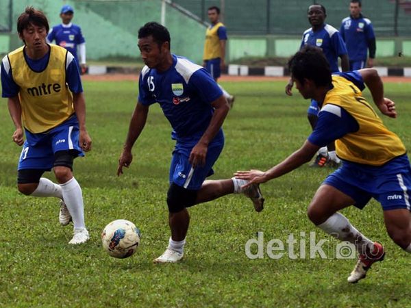 Persib Siap Hadapi Semifinal Inter Island Cup