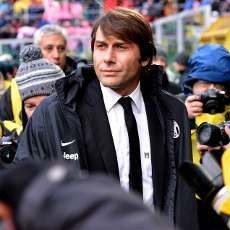 Conte Rindu Rayakan Kemenangan Bersama Pemain