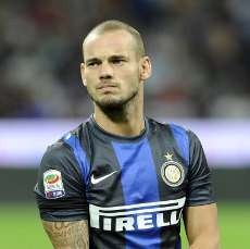 PSG Katakan Tidak pada Sneijder