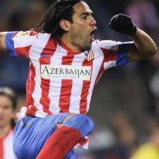 Guyonan Florentino Perez Soal Membujuk Falcao ke Madrid