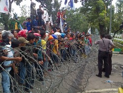 Buruh Bubarkan Diri Usai Ditemui Perwakilan Pemprov Sumut