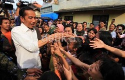 4 Momen Jokowi Memborong Belanja
