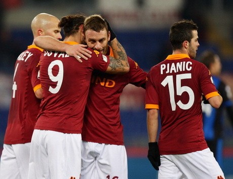 Roma Lolos ke Perempatfinal