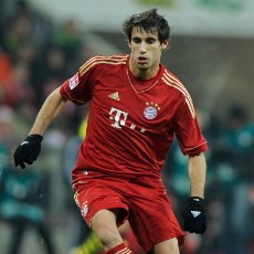 Bertabrakan dengan Rekan Setim, Javi Martinez Cedera