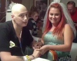 Cinta Buat Wanita Ini Mau Dinikahi Kekasih yang Sakit Kanker & Sekarat