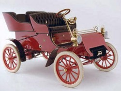 Mobil Ford Tertua Pulang Kampung