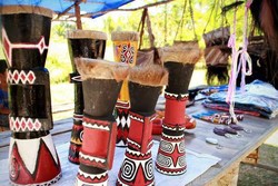 Yuk! Berburu Oleh-oleh Asli Papua Nugini