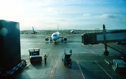 Ketinggalan Pesawat, Harus Bagaimana?