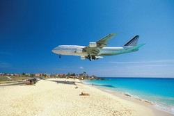 Mau Traveling, Naik Pesawat Saja!