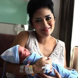 KD: Kellen Kayak Anak Keturunan Bule, Portugis sama Cina