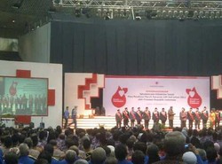 Salut! 1.402 Orang Dapat Penghargaan dari SBY karena Donor Darah 30 Liter
