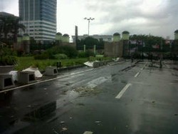  Ini Kerusakan di Halaman Gedung DPR Pasca Digeruduk Pak Kades