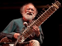 Ravi Shankar Akan Menerima Lifetime Achievement Grammy Awards 2013