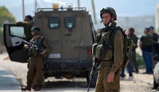 Tentara Israel Lucuti Pakaian 2 Jurnalis Reuters