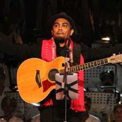 Bertabur Bintang Asal Timur di Konser Suara dari Timur