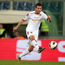 Pjanic Masih Betah di Roma