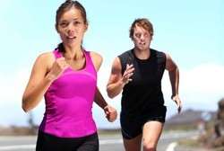 4 Hal yang Harus Ditiru Pria dari Wanita 