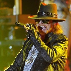 Konser Diundur & Pindah Tempat, Guns N Roses Takut Kehujanan