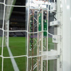 Blatter: Piala Dunia 2014 Akan Gunakan Teknologi Garis Gawang