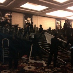 Ada Insiden di Panggung Penonton, Trio Lestari Batal Manggung