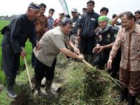 Gubernur Jabar Temui Petani